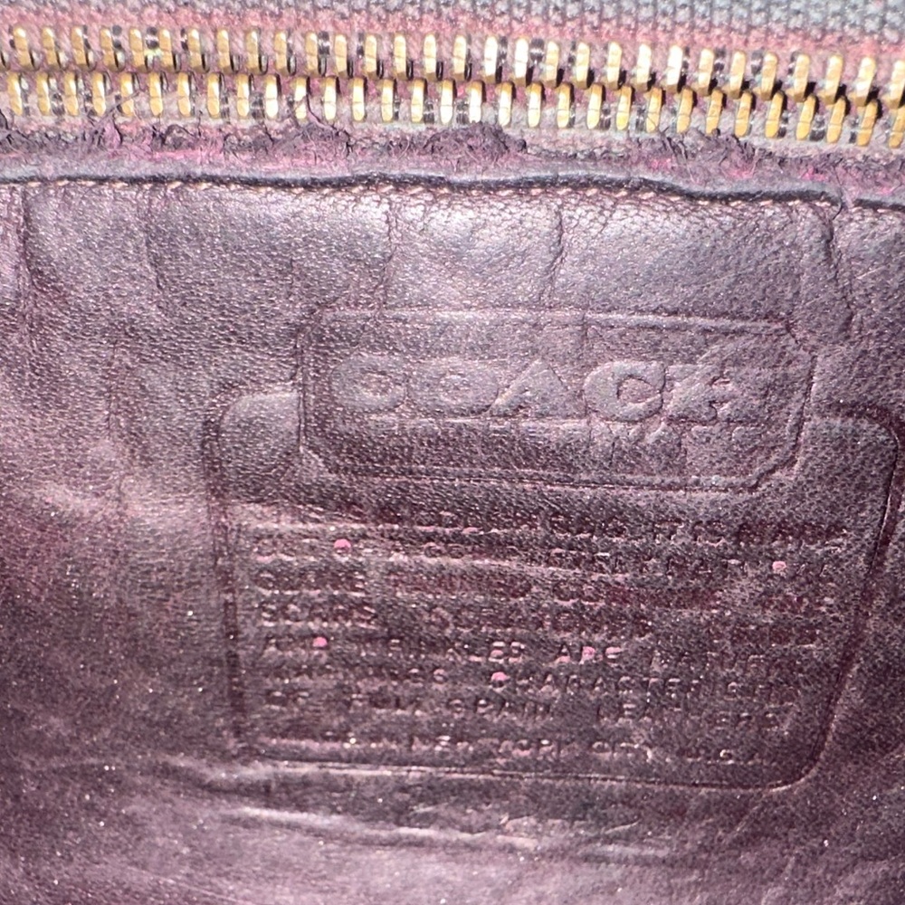 Vintage Coach Dinky in Burgundy! Made in NYC! - Picture 9 of 9